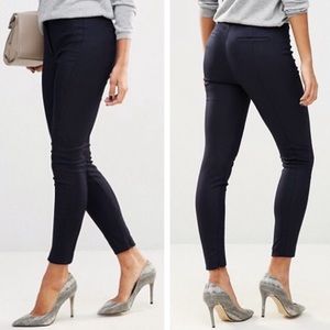 EUC Reiss Darla tailored trousers black